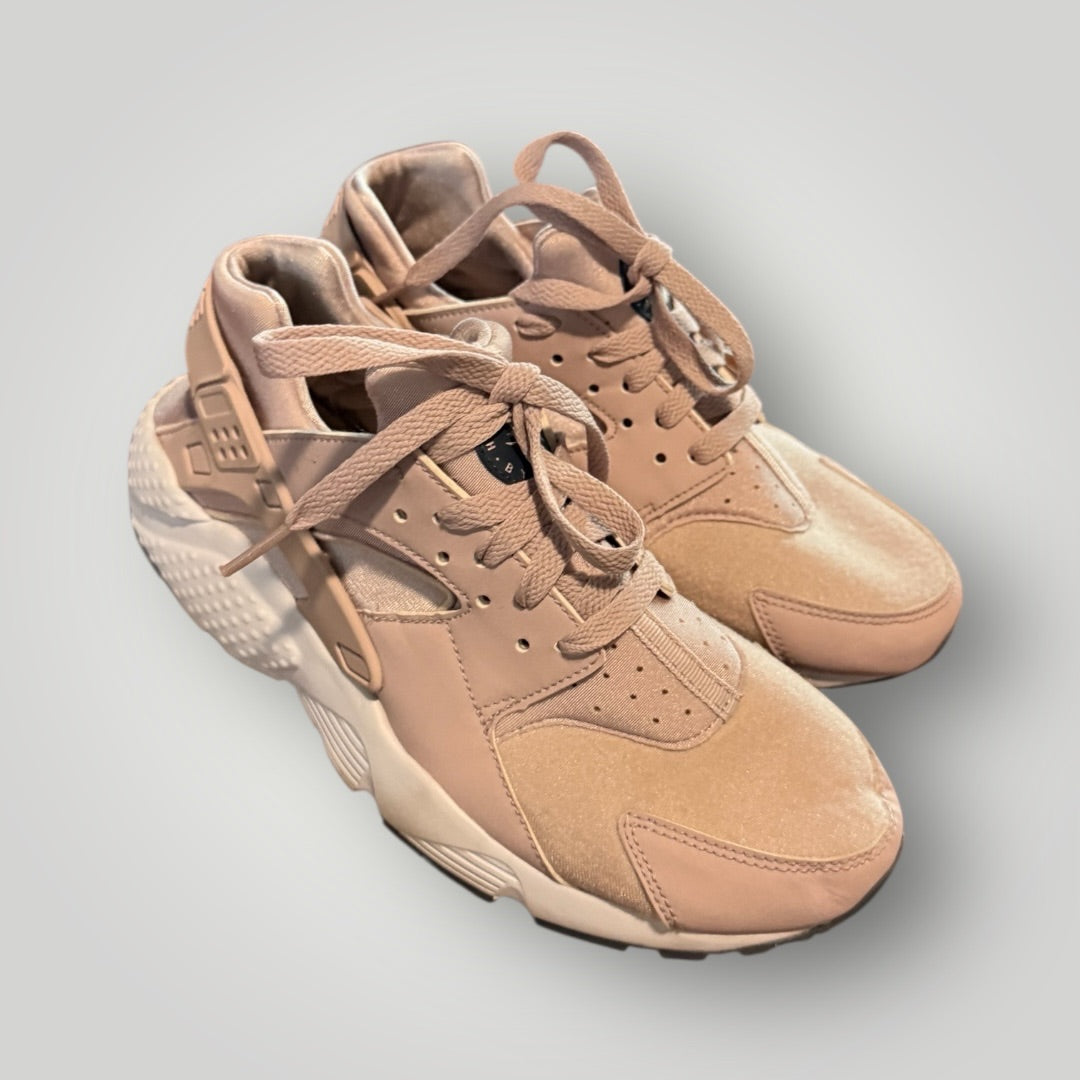 Blush pink Nike Air Huarache Sneakers, 8